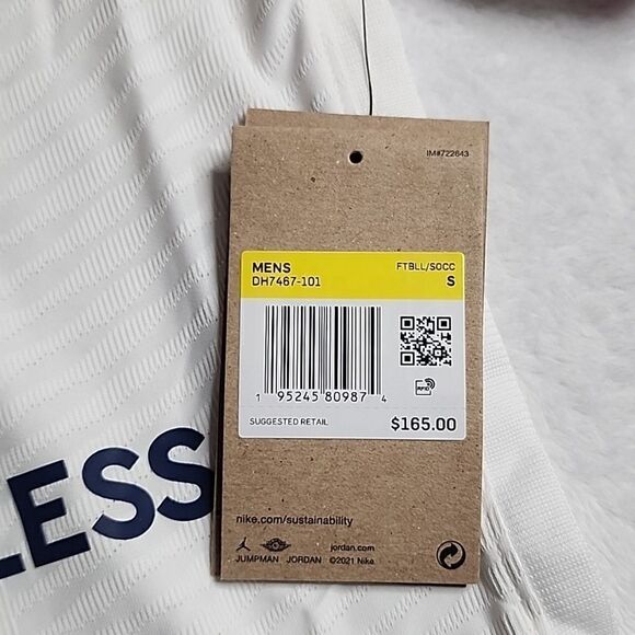 2376 NWT Air Jordan Paris Saint-Germain Player Edition 21-22 Season Sports Small - Picture 5 of 10